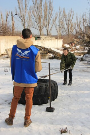 Патриотические игры, посвященные Дню защитника Отечества, Луганск, 21 февраля 2017 годам