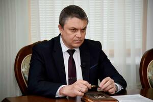 Пасечник поручил привлечь волонтеров для паспортизации маломобильных жителей Луганска