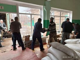 "Единая Россия" передала жителям Тошковки и Нижнего 5,6 тонны продуктовой гумпомощи