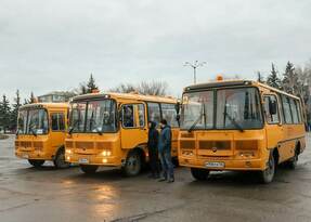 Ставропольский край передал подшефному Антрацитовскому району школьные автобусы