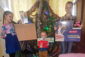 Сотрудники луганского предприятия исполнили желания детей из Лутугинского района