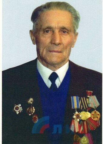 Кузьмин Анатолий Константинович (1927 - 2011). Награжден орденом Отечественной войны, медалями.