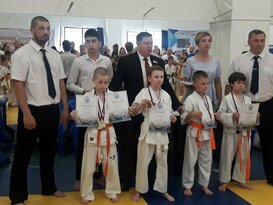 Спортсмены ЛНР завоевали четыре медали на первенстве по каратэ в Ростове