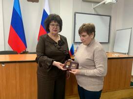 Пасечник наградил посмертно защитника Республики из Новоайдарского района