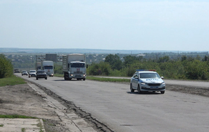 Russian rescuers deliver 30 tons of food to residents of Lisichansk, Rubezhnoye