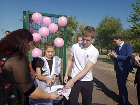 Площадки по проектам благоустройства открылись в Станично-Луганском и Новоайдарском районах