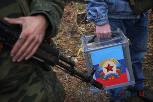 Избирком ЛНР обеспечил военнослужащим возможность голосования на выборах Президента