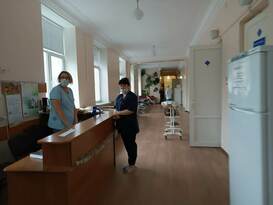 Строители отремонтировали отделение восстановительного лечения в луганской горбольнице № 2