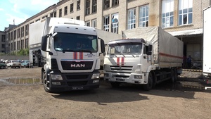 Очередной конвой МЧС РФ доставил в Северодонецк около 100 т продовольствия - МЧС