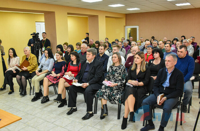 Встреча врио главы ЛНР Леонида Пасечника с жителями Беловодского района, Беловодск, 23 марта 2023 года