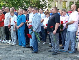 Митинг и выставка к 80-летию начала Сталинградской битвы прошли в Станице Луганской