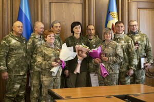 Глава ЛНР наградил занимавшихся поиском и перезахоронением останков жертв ВСУ