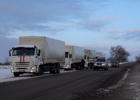 Сотрудники МЧС доставили в Первомайск и Северодонецкую агломерацию 80 тонн продуктов