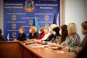 Созданный в Кировске совет женщин избрал руководителя и определил направления работы