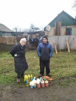 450 Popasnaya district residents get food from federal state reserves agency - mayor