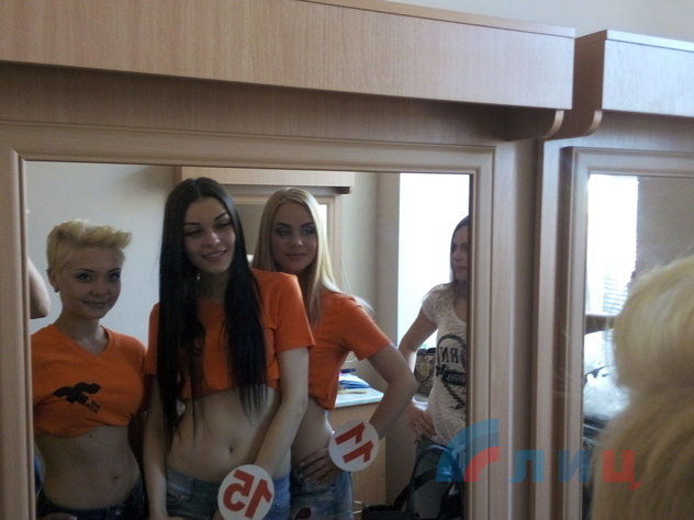 Конкурс красоты и талантов "Мисс ЛНР", Луганск, 20 мая 2015 года