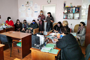 Активисты "Мира Луганщине" на встрече с жителями Хорошего обсудили Программу-2024