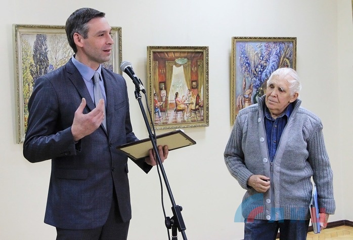 Открытие выставки работ луганского художника Вадима Коробова в Галерее искусств, Луганск, 28 декабря 2016 года