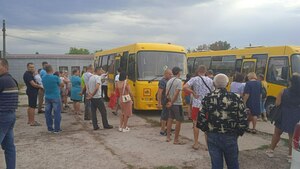 Группа детей из Беловодского района отправилась на оздоровление в Новосибирскую область