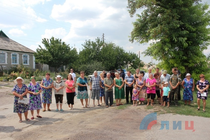 Пуск газа в селе Пришиб, Славяносербский район, 12 августа 2016 года