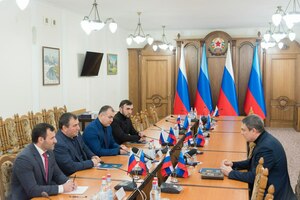 Пасечник и делегация из дагестанского Каспийска в Луганске обсудили форматы взаимодействия